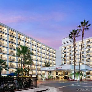 Fairfield By Marriott Anaheim Resort